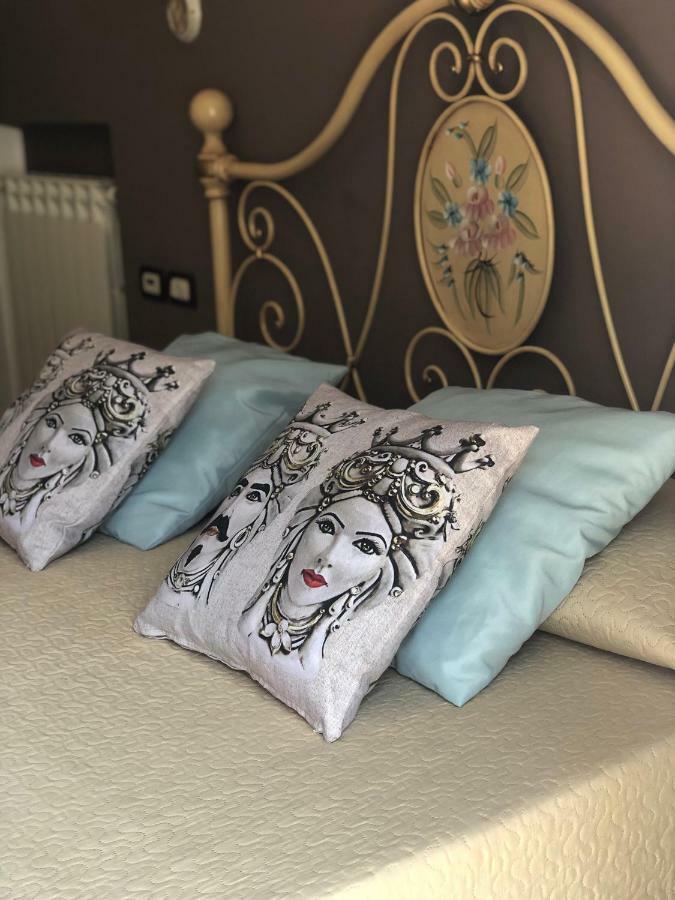 B&B Giulia ตาออร์มินา ภายนอก รูปภาพ